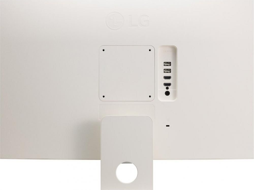 Smart монитор LG MyView Smart Monitor 27SR50F-W